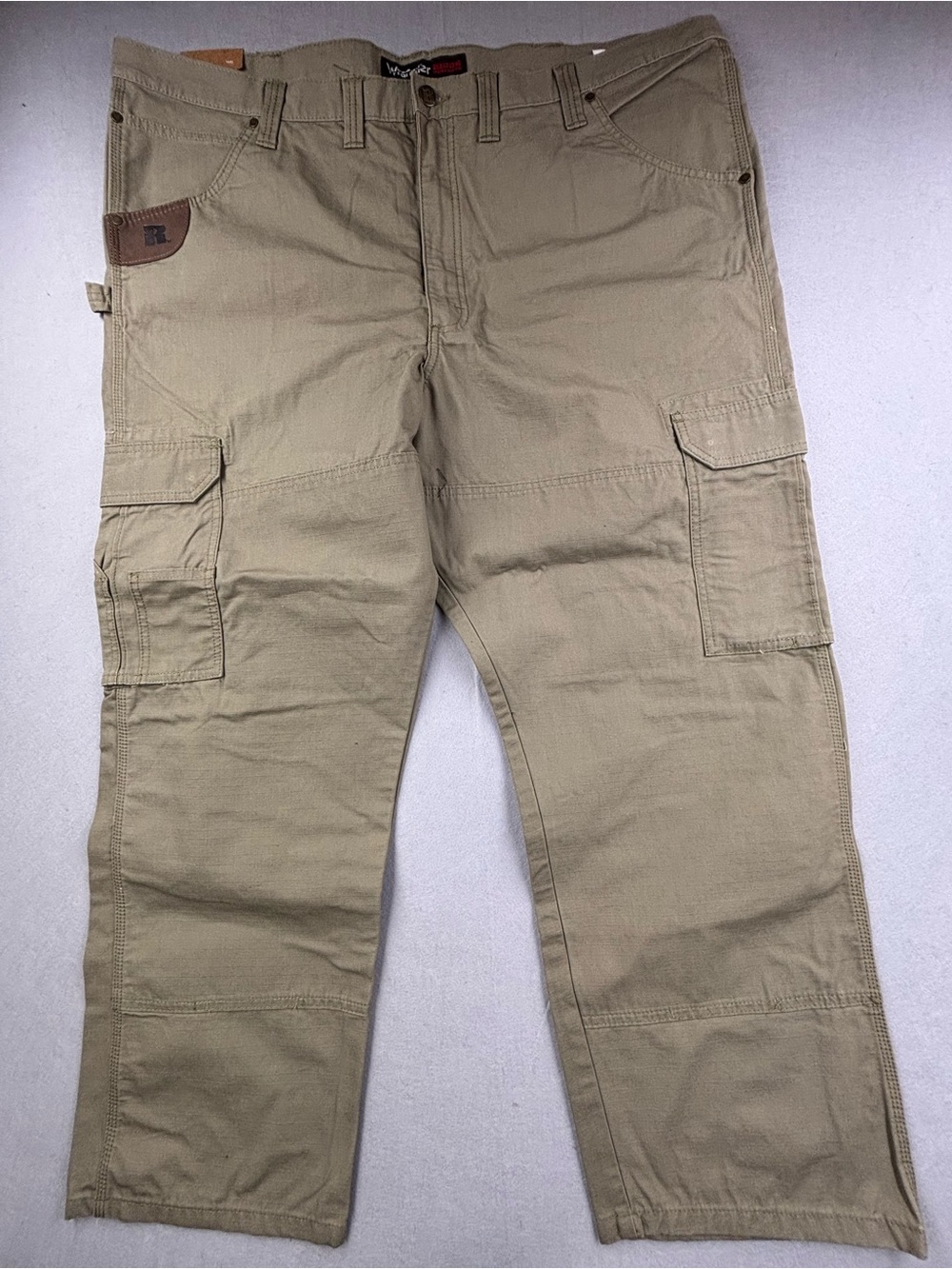 Wrangler Men's Khaki Cargo Pants - Tan 46x30 New